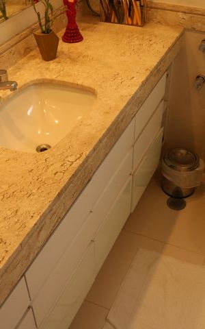 Apartamento para alugar com 267m², 4 quartos e 5 vagasBanheiro da Suíte 4