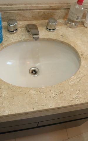 Apartamento para alugar com 267m², 4 quartos e 5 vagasBanheiro da Suíte 2