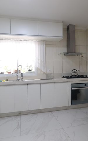 Apartamento à venda com 108m², 3 quartos e 2 vagasCozinha