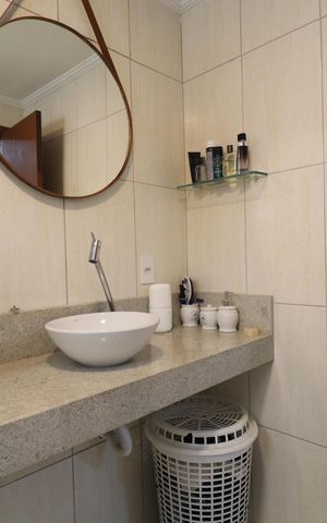 Apartamento à venda com 108m², 3 quartos e 2 vagasBanheiro da Suíte