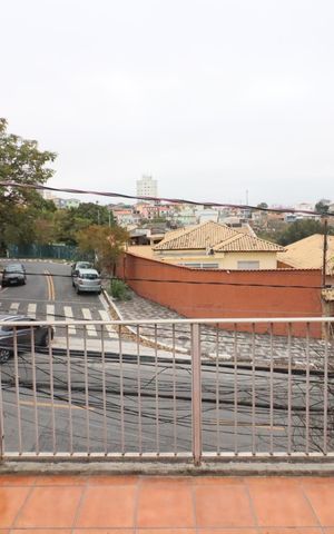 Casa à venda com 375m², 3 quartos e 4 vagasQuintal