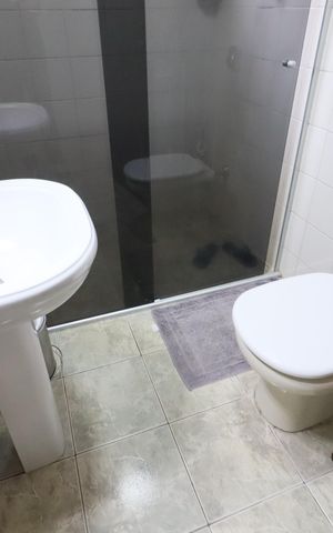 Casa à venda com 375m², 3 quartos e 4 vagasBanheiro