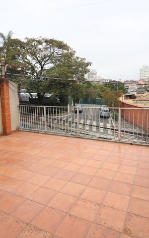 Casa à venda com 375m², 3 quartos e 4 vagasQuintal