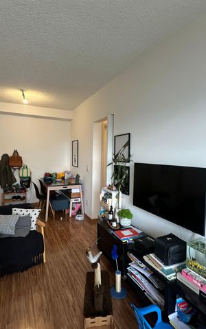 Apartamento para alugar com 68m², 2 quartos e 1 vaga Apartamento para alugar com 68m², 2 quartos e 1 vagaSala