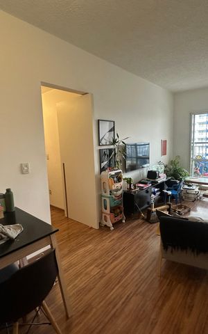 Apartamento para alugar com 68m², 2 quartos e 1 vaga Apartamento para alugar com 68m², 2 quartos e 1 vagaSala