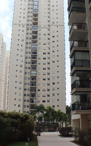 Apartamento para alugar com 68m², 2 quartos e 1 vaga Apartamento para alugar com 68m², 2 quartos e 1 vagaFachada