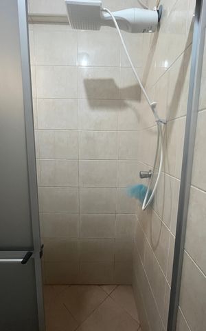Apartamento à venda com 80m², 2 quartos e 1 vaga Apartamento à venda com 80m², 2 quartos e 1 vagaBanheiro