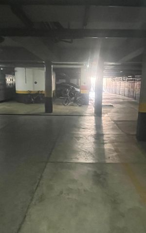 Apartamento à venda com 80m², 2 quartos e 1 vaga Apartamento à venda com 80m², 2 quartos e 1 vagaÁrea comum