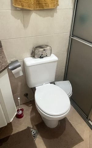 Apartamento à venda com 80m², 2 quartos e 1 vaga Apartamento à venda com 80m², 2 quartos e 1 vagaBanheiro