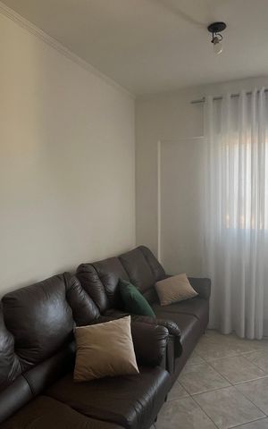 Apartamento à venda com 80m², 2 quartos e 1 vaga Apartamento à venda com 80m², 2 quartos e 1 vagaSala