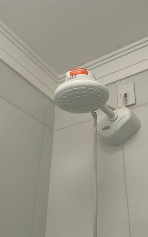 Casa de condomínio para alugar com 15m², 2 quartos e 1 vagaBanheiro Social