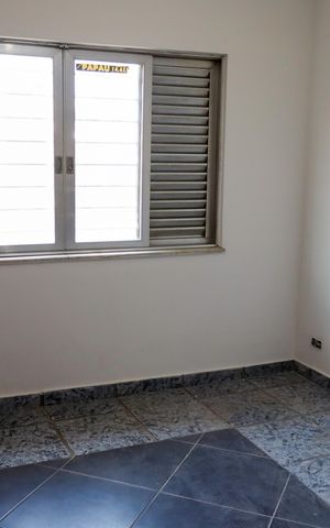 Casa à venda com 399m², 5 quartos e 3 vagas Casa à venda com 399m², 5 quartos e 3 vagasQuarto 1