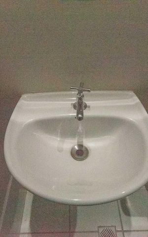 Apartamento à venda com 60m², 2 quartos e 1 vaga Apartamento à venda com 60m², 2 quartos e 1 vagaBanheiro