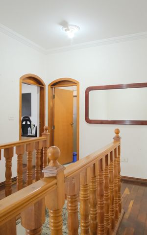 Casa à venda com 280m², 4 quartos e 5 vagasHall 