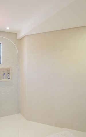 Casa à venda com 280m², 4 quartos e 5 vagasBanheiro da Suíte 3