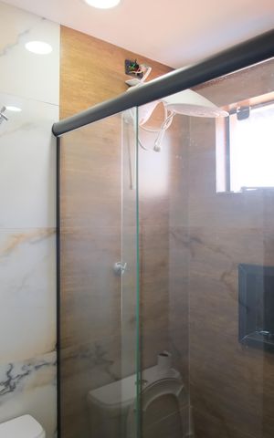 Casa à venda com 280m², 4 quartos e 5 vagasBanheiro da Suíte 1