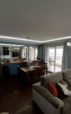 Apartamento à venda com 122m², 4 quartos e 2 vagasSala