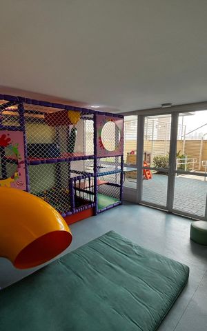 Apartamento à venda com 122m², 4 quartos e 2 vagasBrinquedoteca