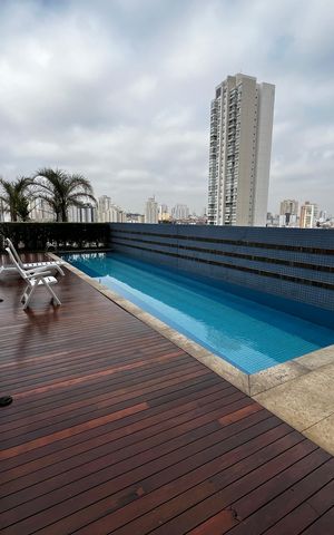 Apartamento à venda com 122m², 4 quartos e 2 vagasÁrea comum - Piscina