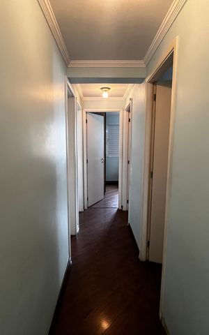 Apartamento à venda com 122m², 4 quartos e 2 vagasCorredor