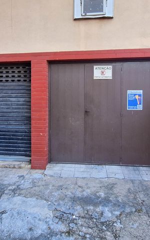 Apartamento à venda com 87m², 3 quartos e 2 vagas Apartamento à venda com 87m², 3 quartos e 2 vagasPlaquinha