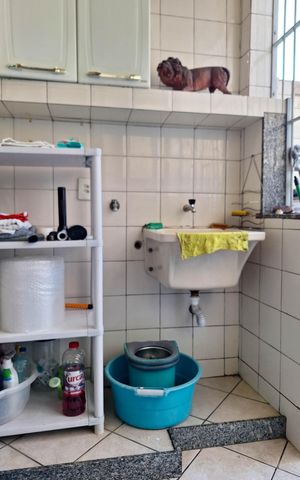 Apartamento à venda com 87m², 3 quartos e 2 vagas Apartamento à venda com 87m², 3 quartos e 2 vagasÁrea de Serviço