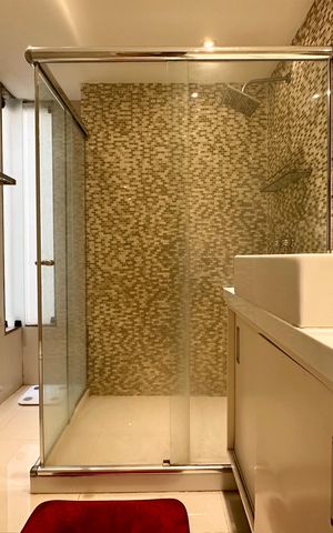 Apartamento para alugar com 129m², 2 quartos e sem vaga Apartamento para alugar com 129m², 2 quartos e sem vagaBanheiro da Suíte