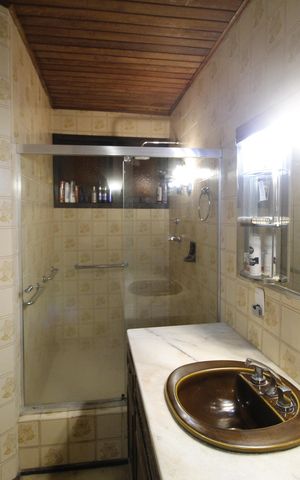 Casa à venda com 550m², 5 quartos e 3 vagasBanheiro da Suíte 3