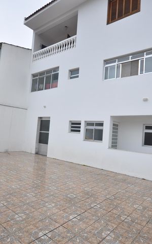 Casa para alugar com 350m², 4 quartos e 3 vagasQuintal