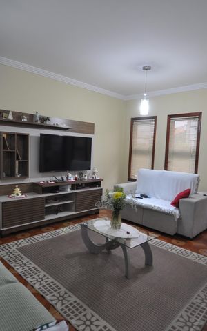 Casa para alugar com 350m², 4 quartos e 3 vagasSala
