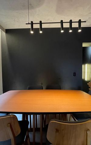 Casa à venda com 140m², 3 quartos e 2 vagas Casa à venda com 140m², 3 quartos e 2 vagasSala