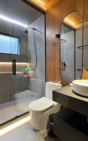 Casa à venda com 140m², 3 quartos e 2 vagas Casa à venda com 140m², 3 quartos e 2 vagasBanheiro Social