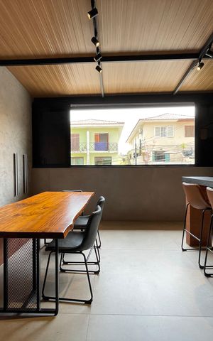 Casa à venda com 140m², 3 quartos e 2 vagas Casa à venda com 140m², 3 quartos e 2 vagasÁrea gourmet