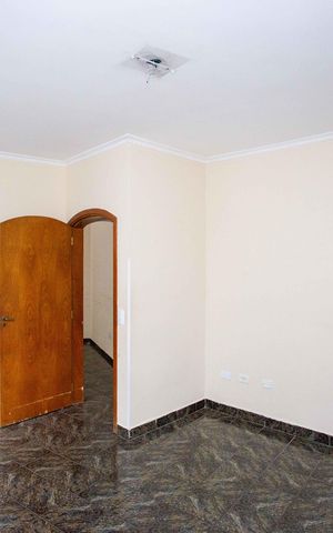 Casa para alugar com 355m², 5 quartos e 4 vagasSuíte
