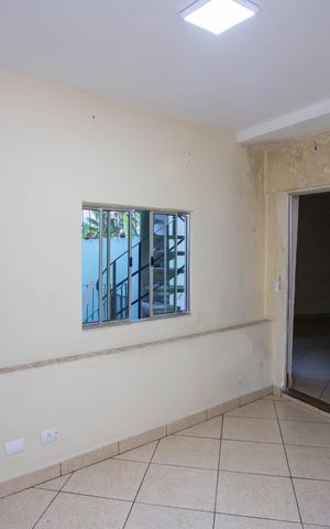 Casa para alugar com 355m², 5 quartos e 4 vagasSala 5