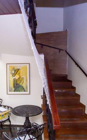 Casa para alugar com 355m², 5 quartos e 4 vagasHall