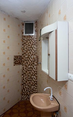 Casa para alugar com 355m², 5 quartos e 4 vagasBanheiro 4