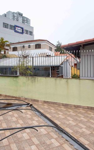 Casa para alugar com 355m², 5 quartos e 4 vagasSacada