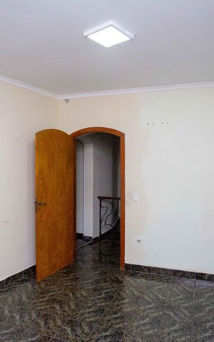 Casa para alugar com 355m², 5 quartos e 4 vagasQuarto 4