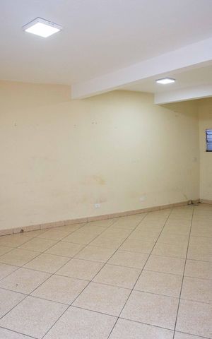 Casa para alugar com 355m², 5 quartos e 4 vagasQuarto 6