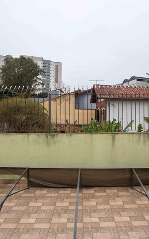 Casa para alugar com 355m², 5 quartos e 4 vagasSacada