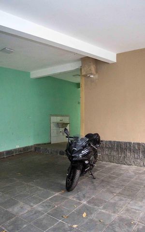 Casa para alugar com 355m², 5 quartos e 4 vagasGaragem