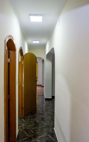 Casa para alugar com 355m², 5 quartos e 4 vagasQuarto 1