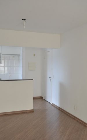 Apartamento para alugar com 77m², 3 quartos e 2 vagasSala