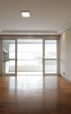 Apartamento para alugar com 114m², 3 quartos e 3 vagasSala