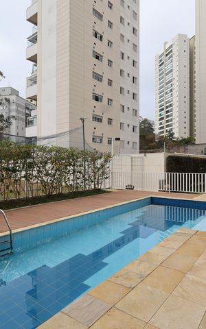 Apartamento para alugar com 114m², 3 quartos e 3 vagasÁrea comum - Piscina