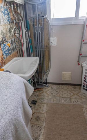 Apartamento à venda com 81m², 3 quartos e 2 vagasÁrea de serviço