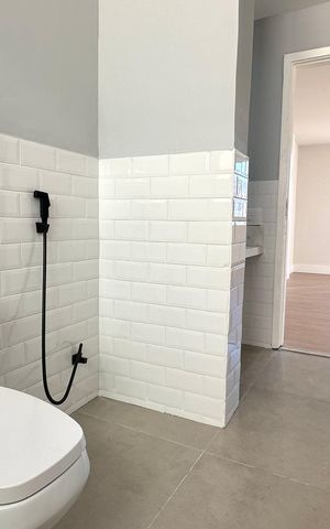 Apartamento à venda com 148m², 4 quartos e 2 vagasBanheiro da Suíte