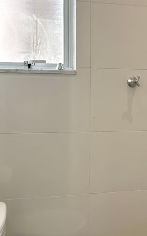 Apartamento à venda com 148m², 4 quartos e 2 vagasBanheiro de Serviço