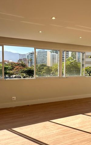 Apartamento à venda com 148m², 4 quartos e 2 vagasSala